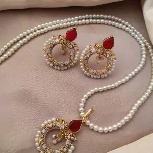 Fashionable And Trendy Traditional Earrings | Pendant Necklace Set